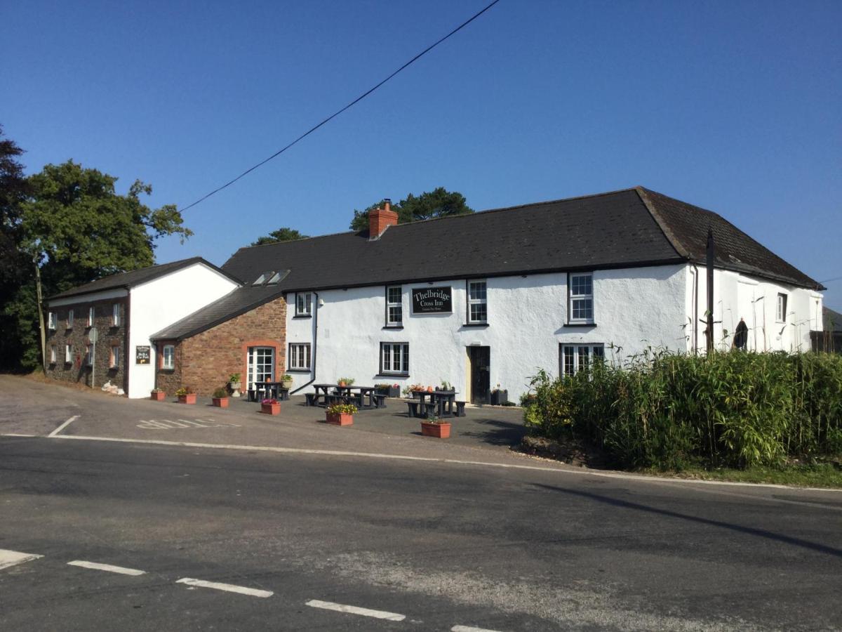 The Thelbridge Cross Inn Crediton Eksteriør billede